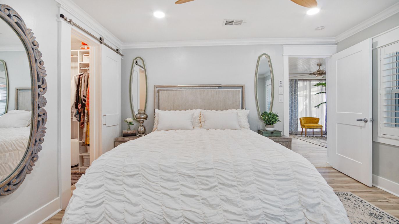Bedroom, Interior, Recessed Lighting, Wood Texture Flooring