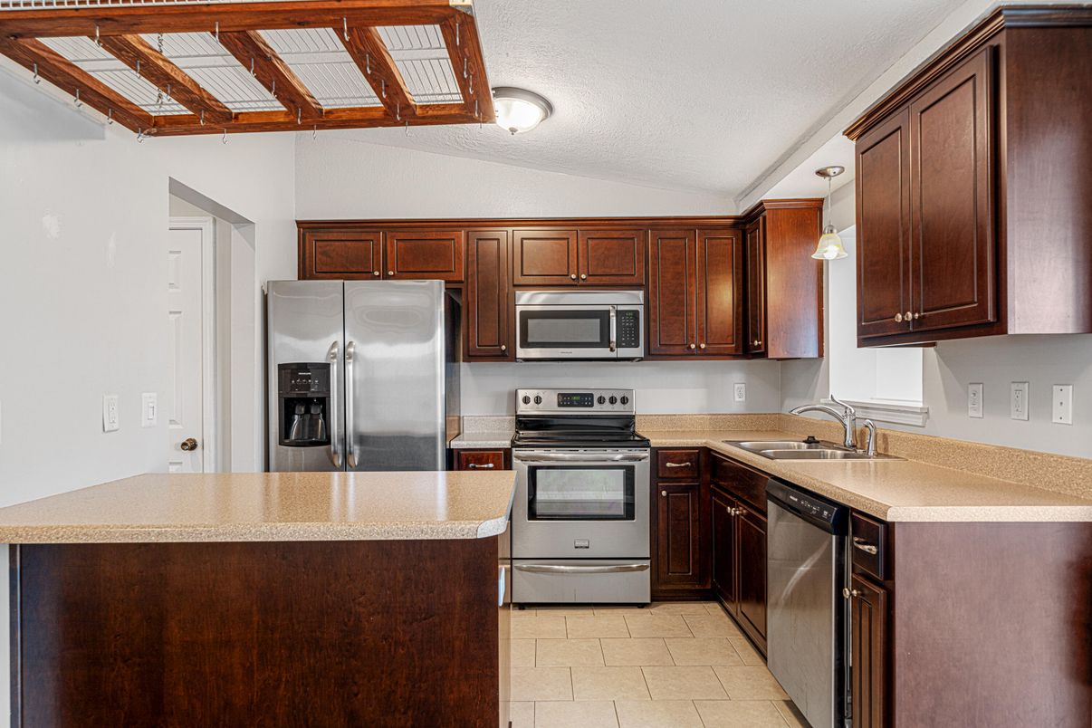 Interior, Kitchen, Stainless Steel Appliances