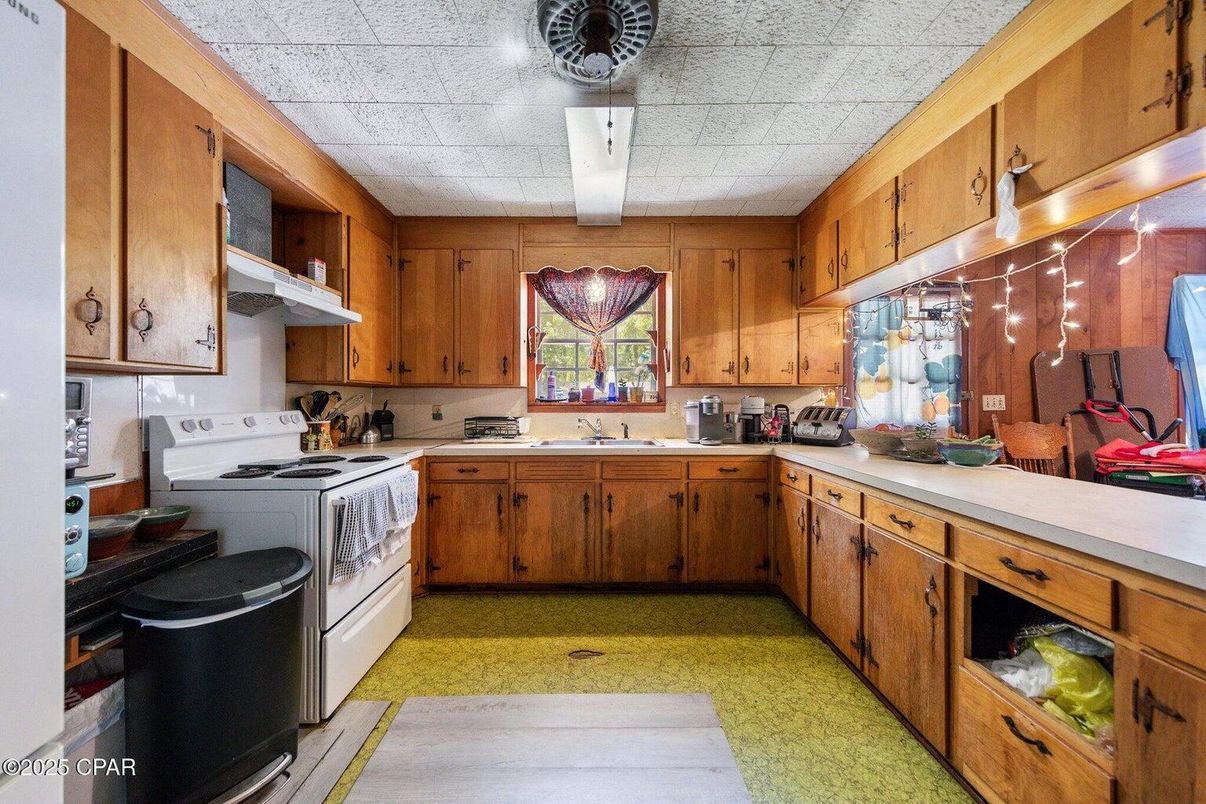 Interior, Kitchen