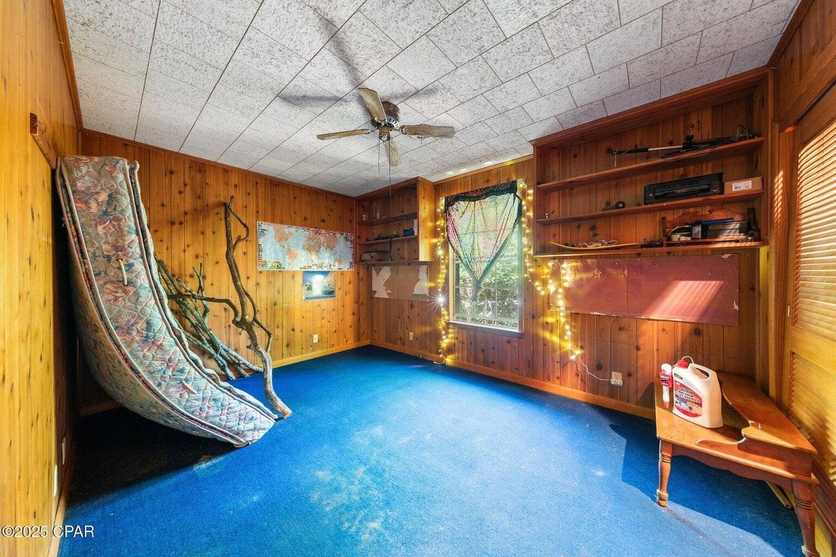 Empty room, Interior, Wooden Walls