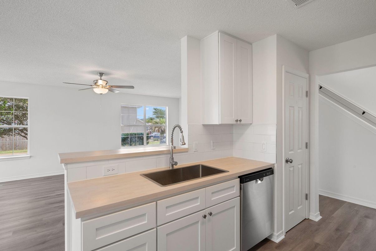 Interior, Kitchen, Wood Texture Flooring