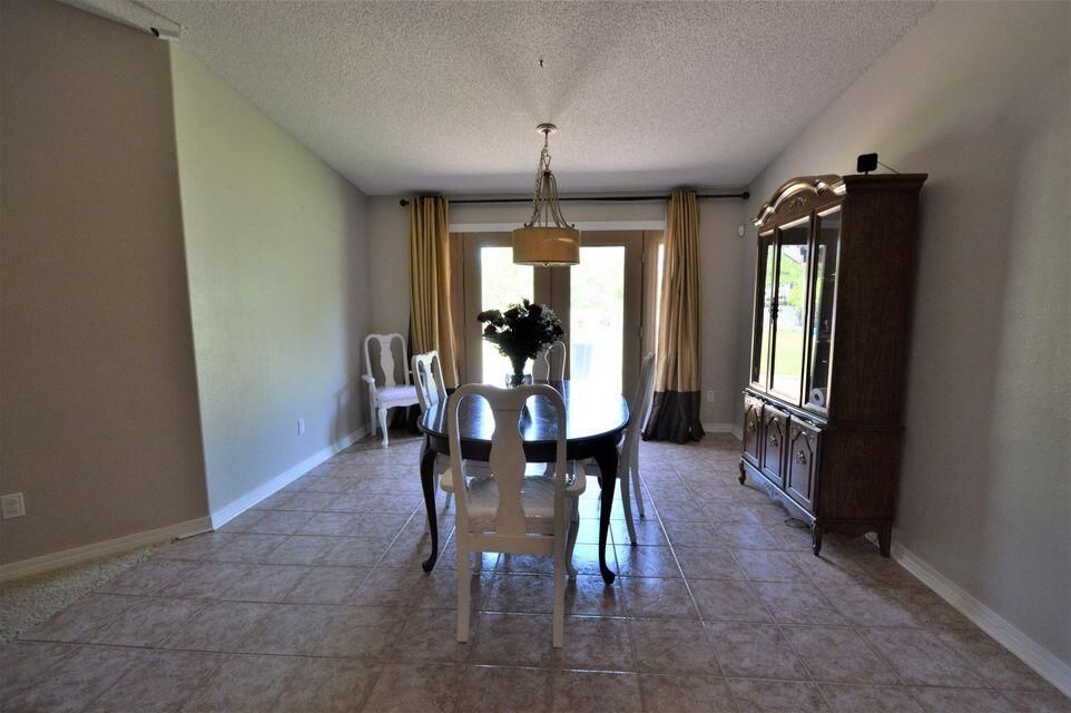 Dining room, Interior, Pendant Lights
