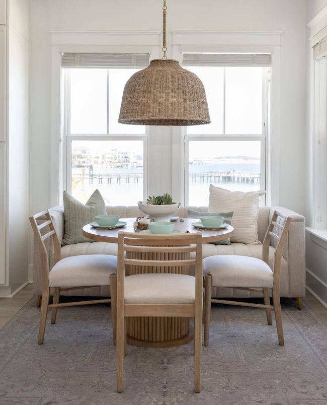 Dining room, Interior, Water