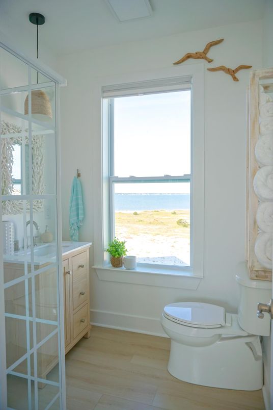 Bathroom, Interior, Water, Wood Texture Flooring