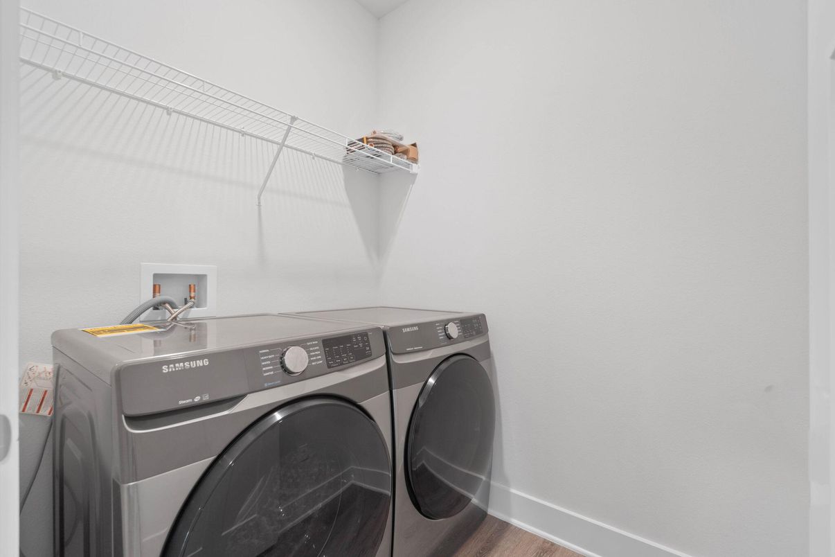 Interior, Washer, Wood Texture Flooring