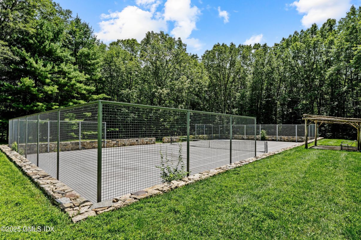 Exterior, Tennis Courts