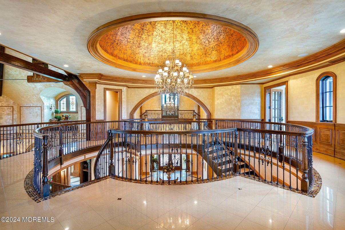 Chandelier, Interior, Recessed Lighting