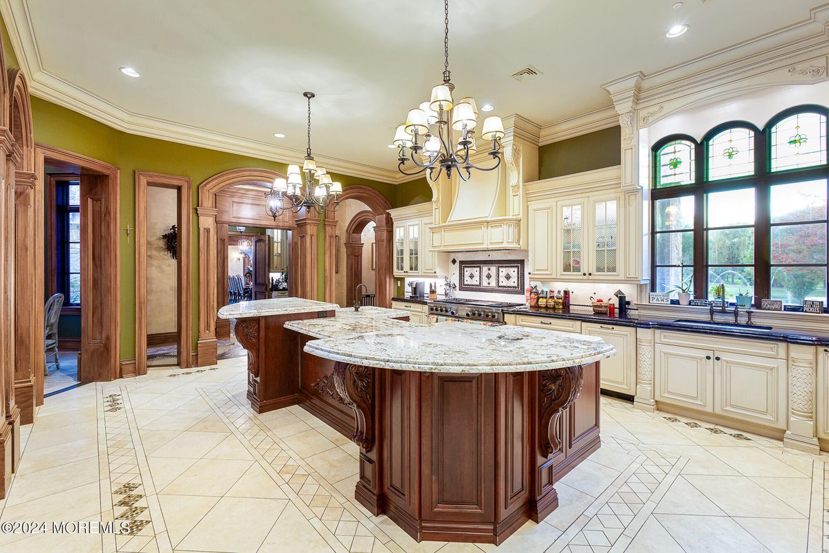 Chandelier, Interior, Kitchen, Recessed Lighting