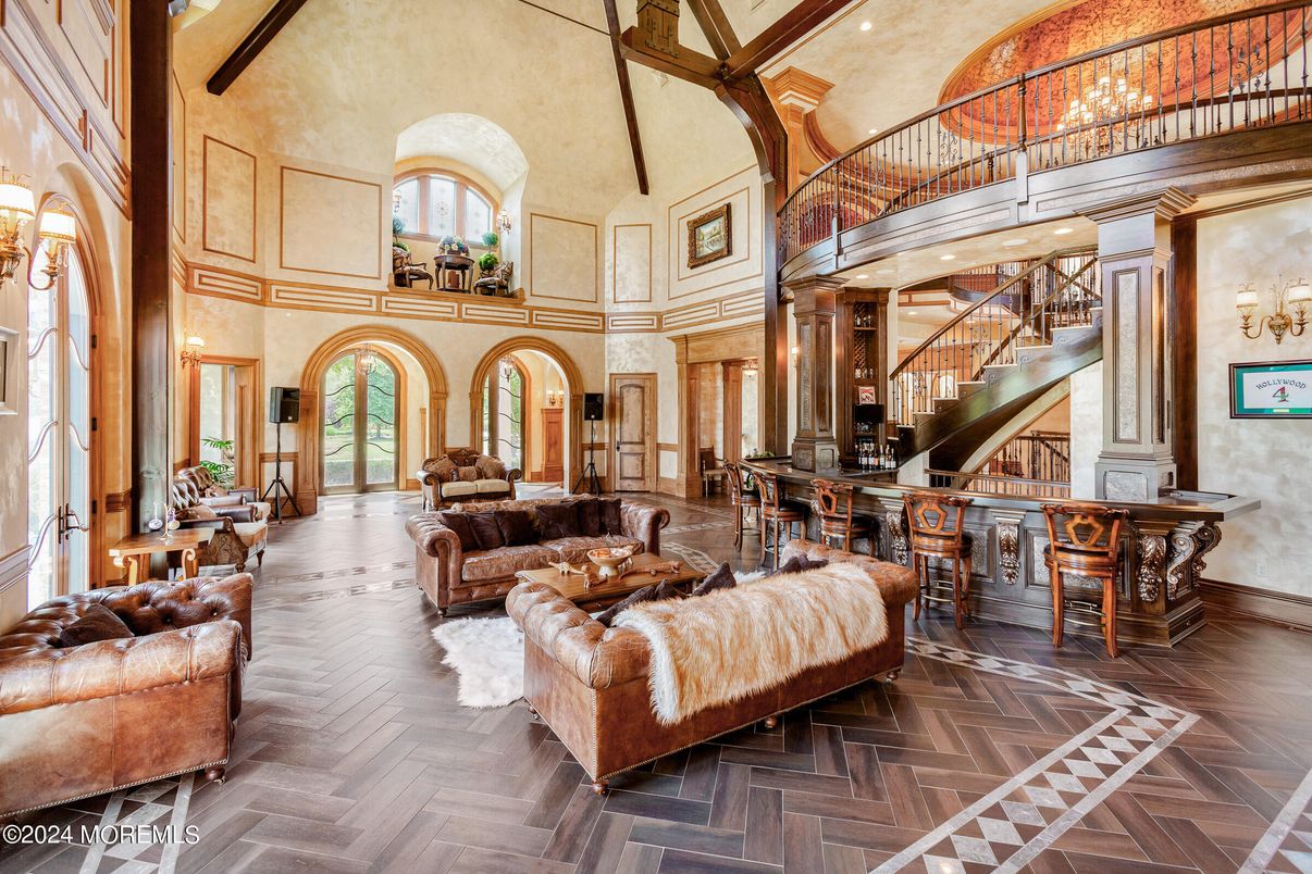 Chandelier, Interior, Living room, Recessed Lighting, Wooden Beams, Wood Texture Flooring