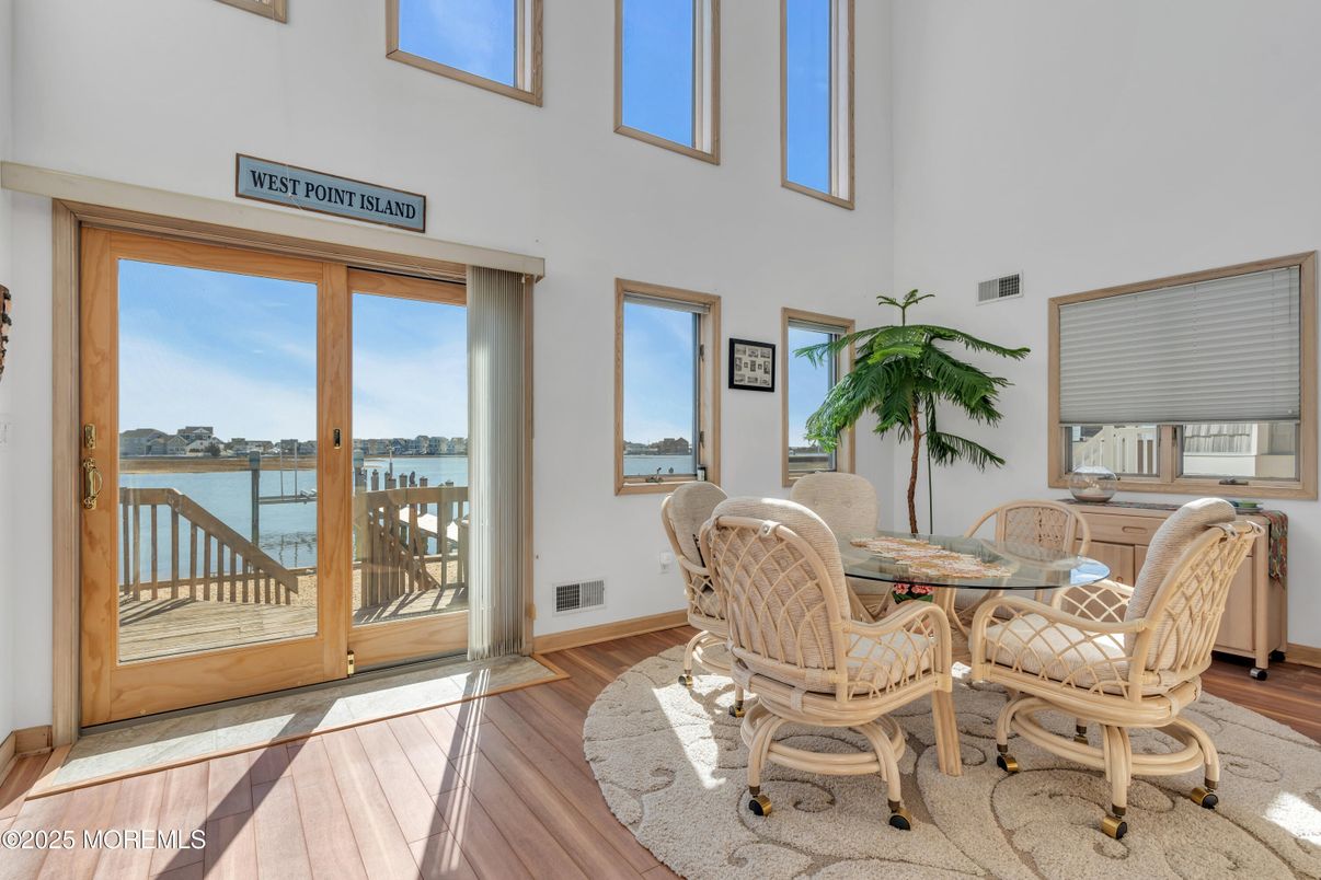 Dining room, Interior, Water, Wood Texture Flooring