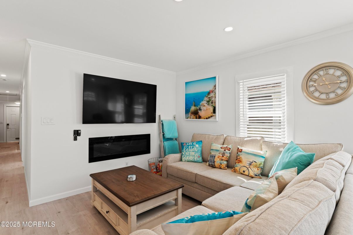 Fireplace, Interior, Living room, Recessed Lighting, Wood Texture Flooring