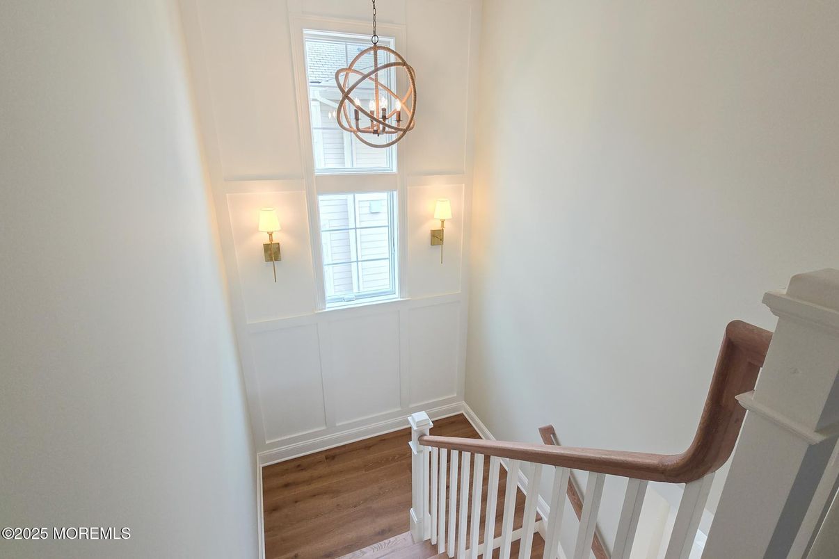 Interior, Pendant Lights, Wood Texture Flooring