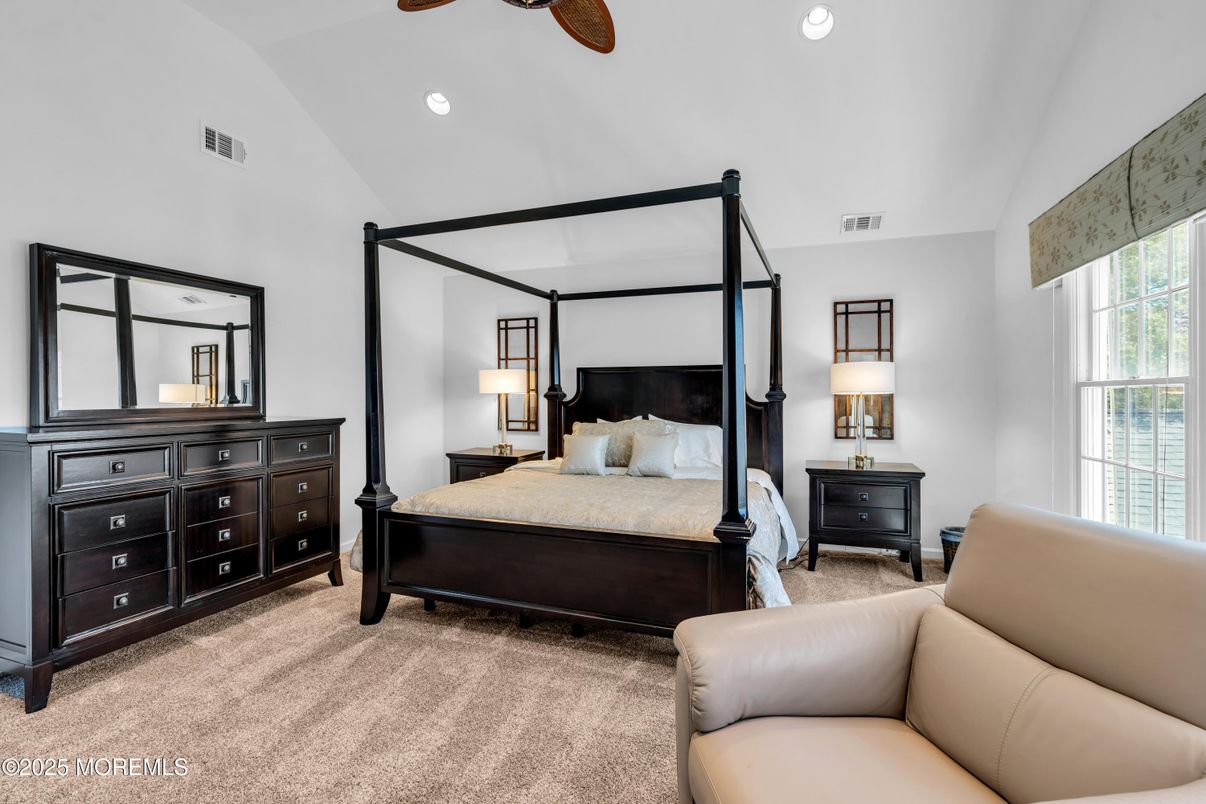 Bedroom, Interior, Recessed Lighting