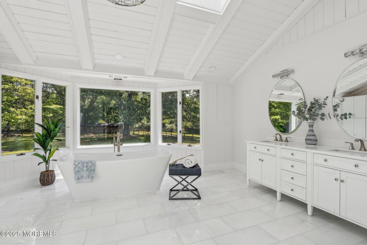 Bathroom, Dual Sink Vanities, Free Standing Baths, Interior