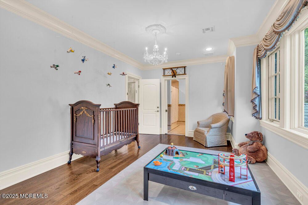 Chandelier, Interior, Recessed Lighting, Wood Texture Flooring