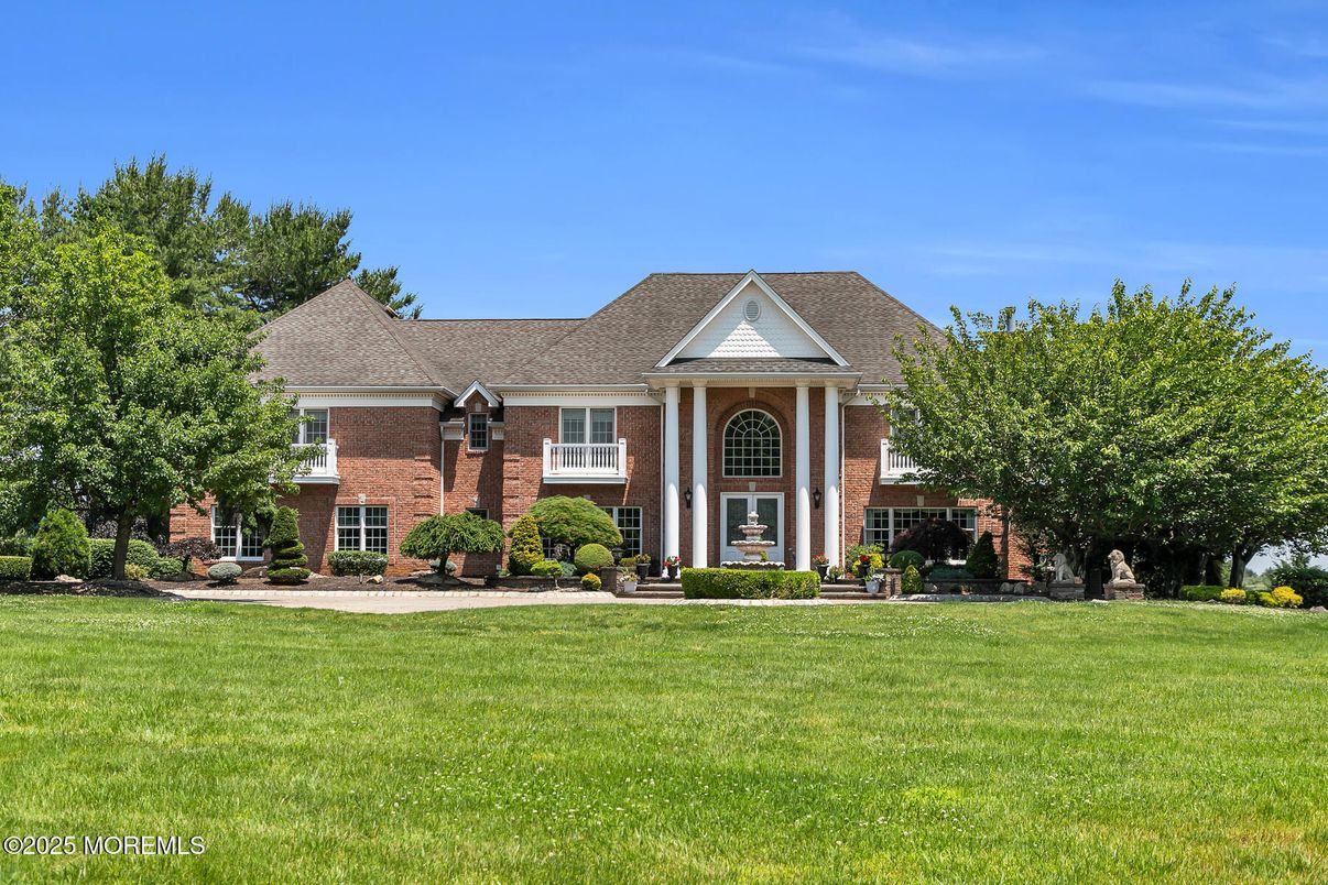 Exterior, Facade, Brick Facade, French Provincial