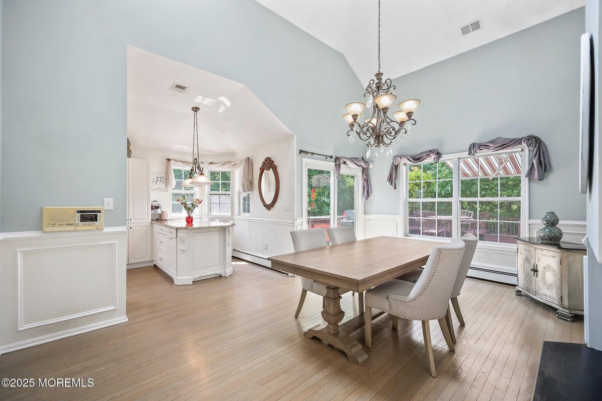 Chandelier, Dining room, Interior, Pendant Lights, Wood Texture Flooring