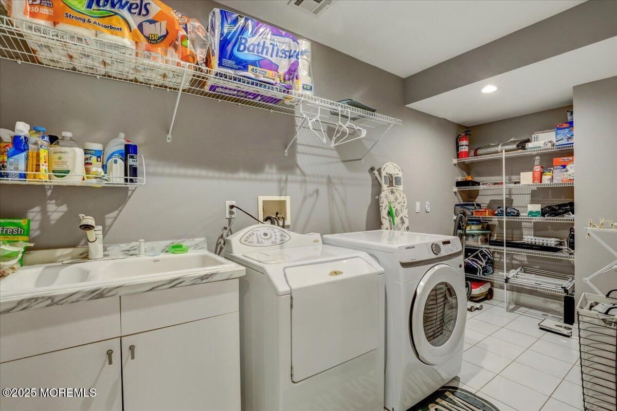 Interior, Recessed Lighting, Washer