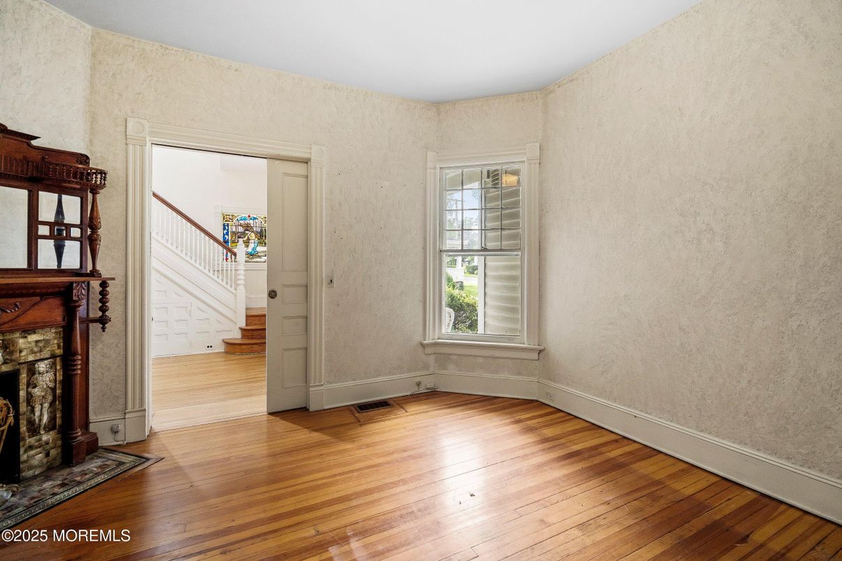 Empty room, Fireplace, Interior, Wood Texture Flooring