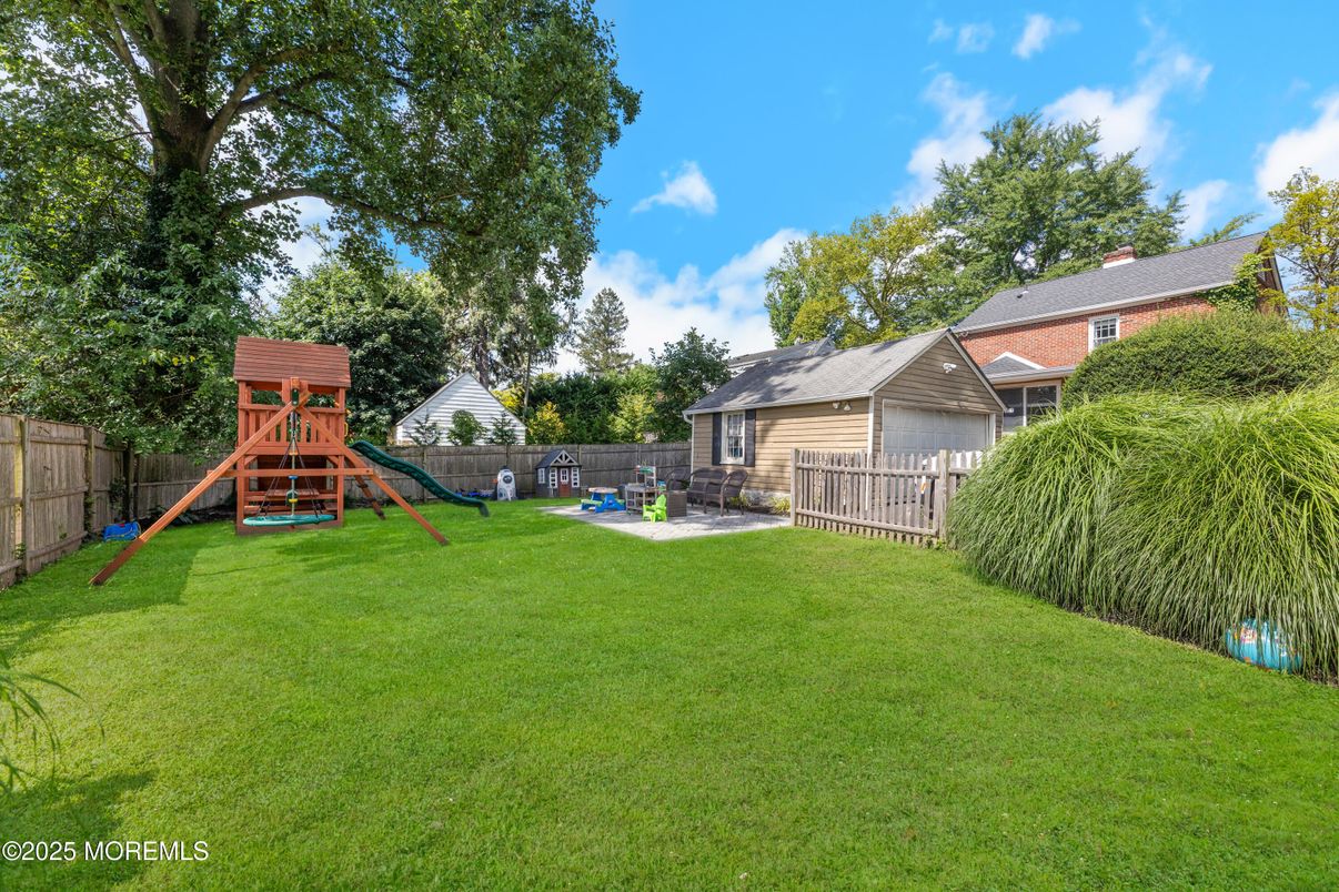Backyard, Exterior, Playground