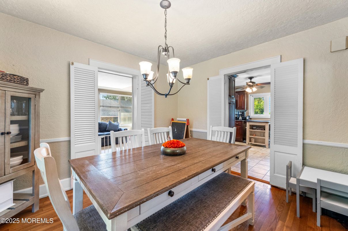 Chandelier, Dining room, Interior, Wood Texture Flooring