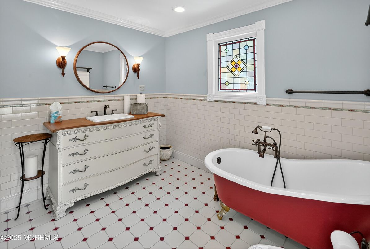 Bathroom, Free Standing Baths, Interior, Recessed Lighting