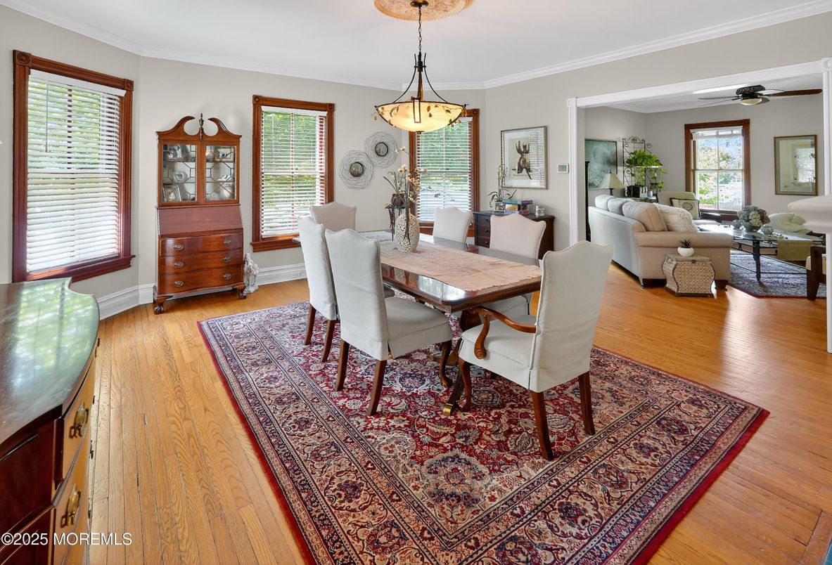 Dining room, Interior, Living room, Pendant Lights, Wood Texture Flooring