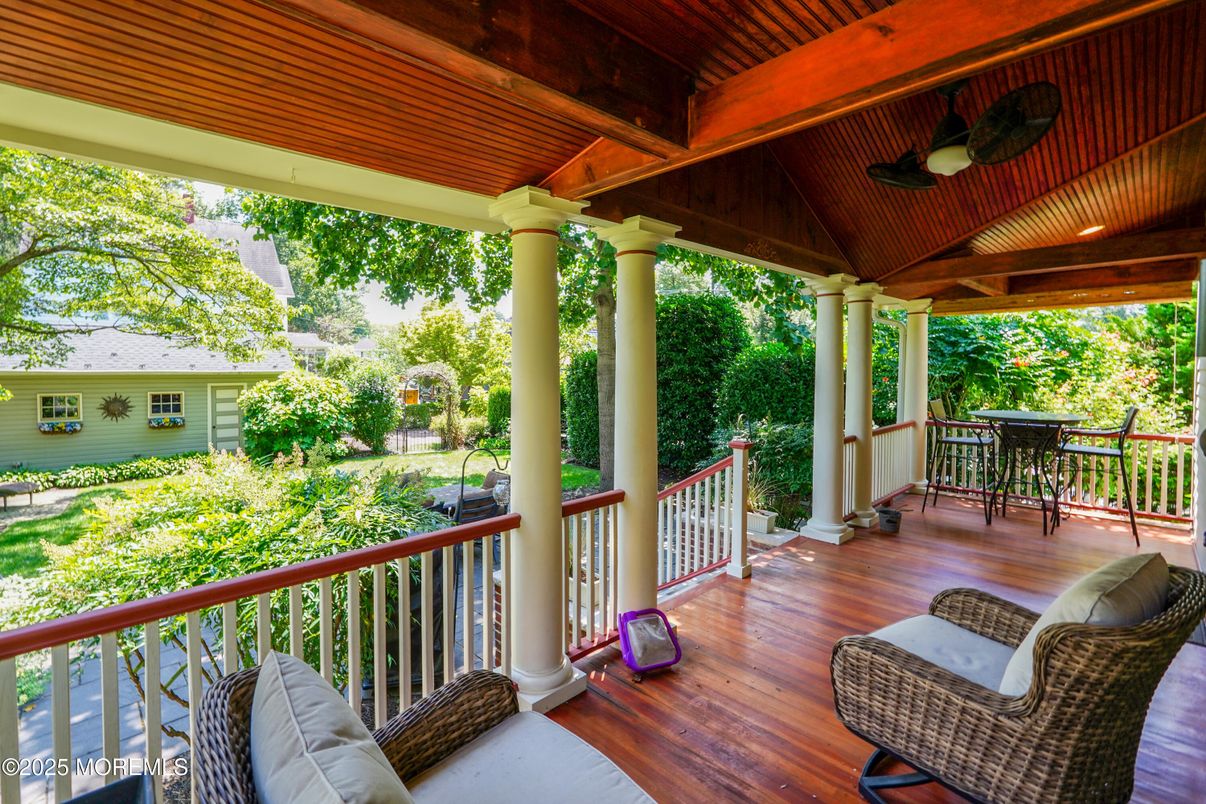 Exterior, Wood Texture Flooring