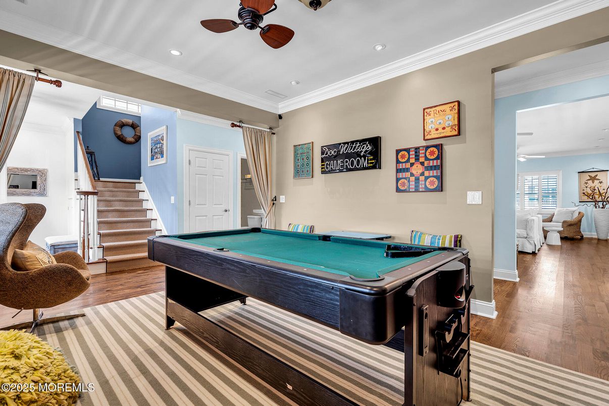 Billiard Table, Game Room, Interior, Recessed Lighting, Wood Texture Flooring