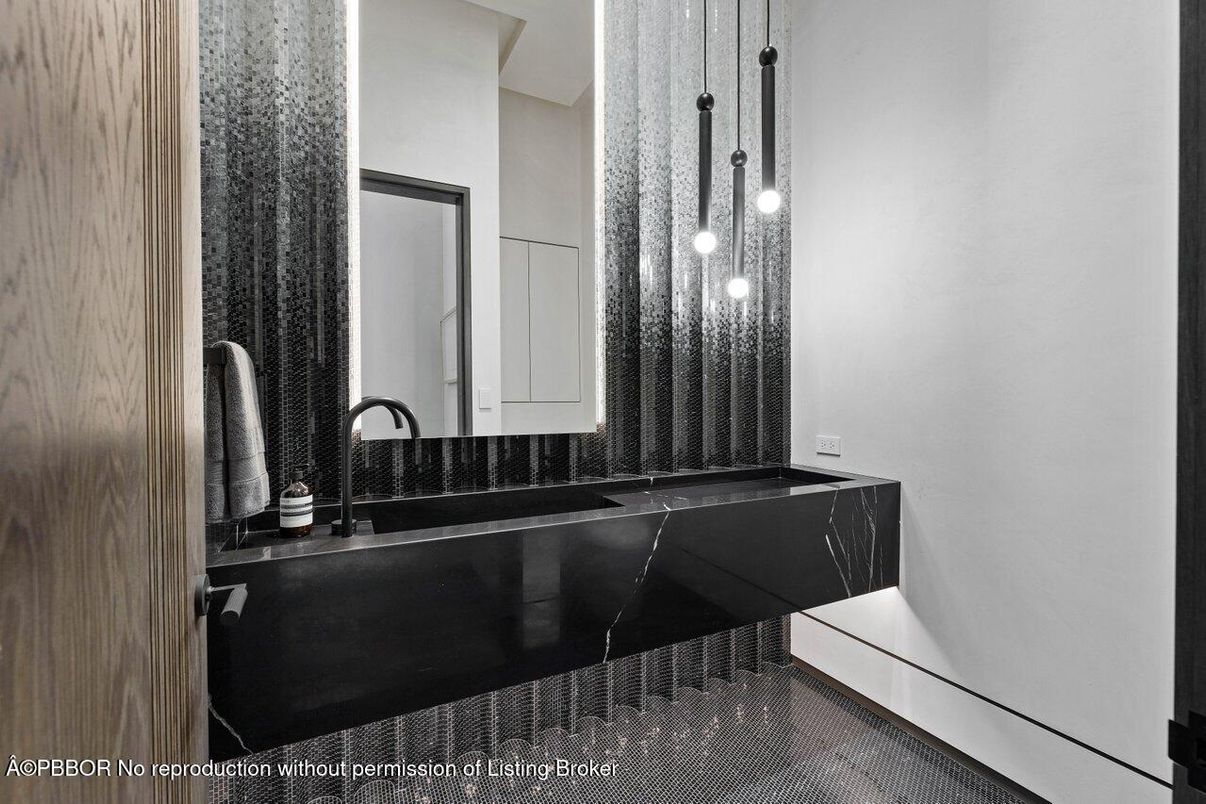 Bathroom, Interior, Pendant Lights