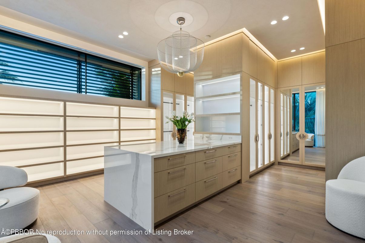 Chandelier, Interior, Recessed Lighting, Wood Texture Flooring