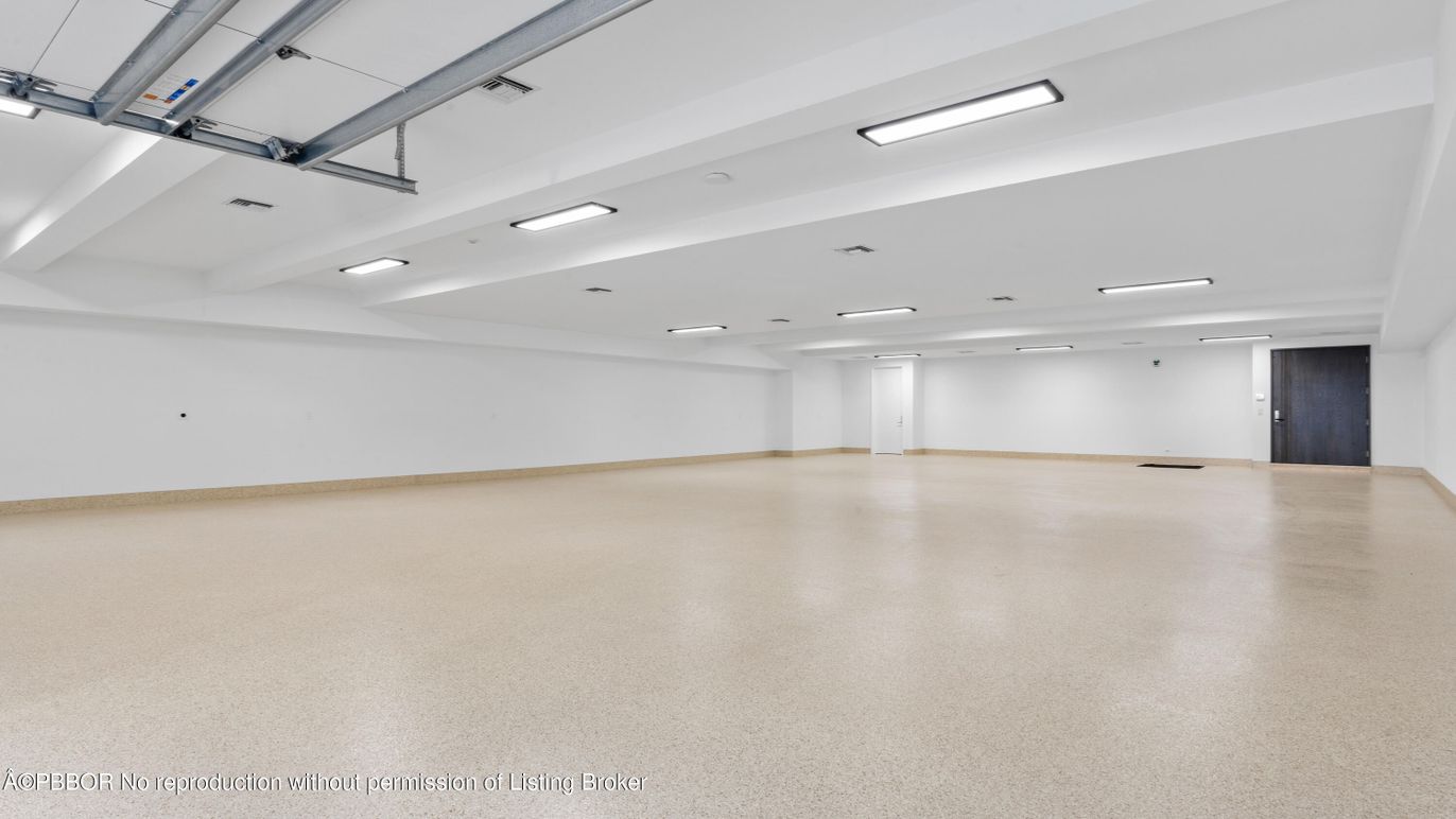 Garage, Interior, Recessed Lighting