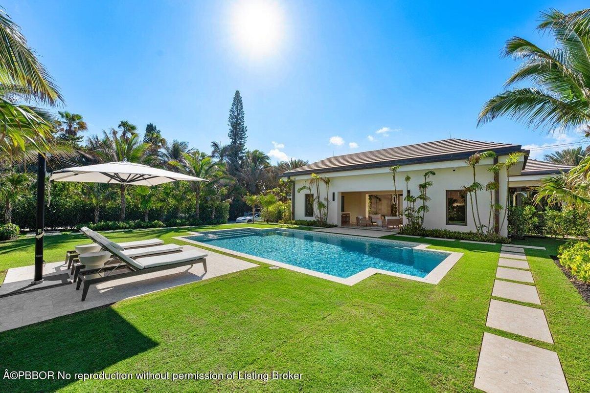 Backyard, Exterior, Pool