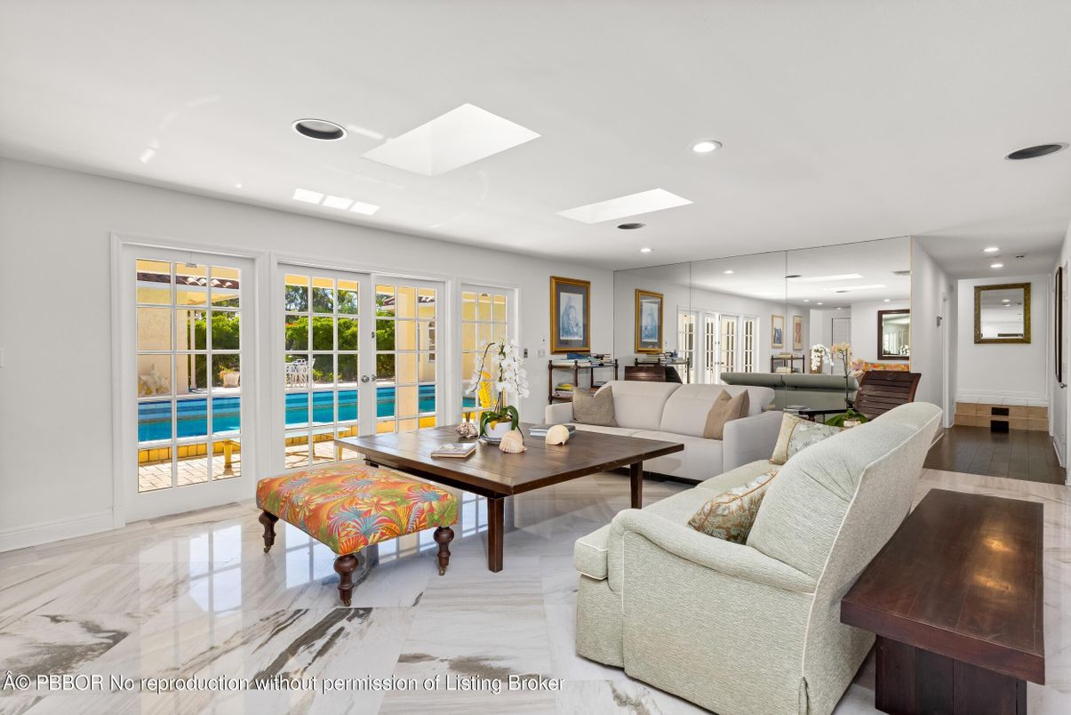 Interior, Living room, Marble, Recessed Lighting
