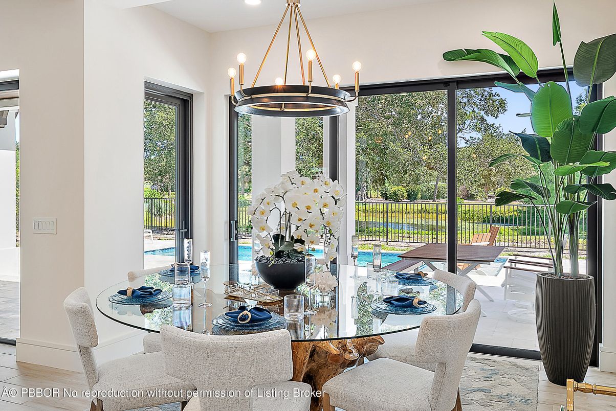 Chandelier, Dining room, Interior, Pendant Lights, Recessed Lighting, Wood Texture Flooring
