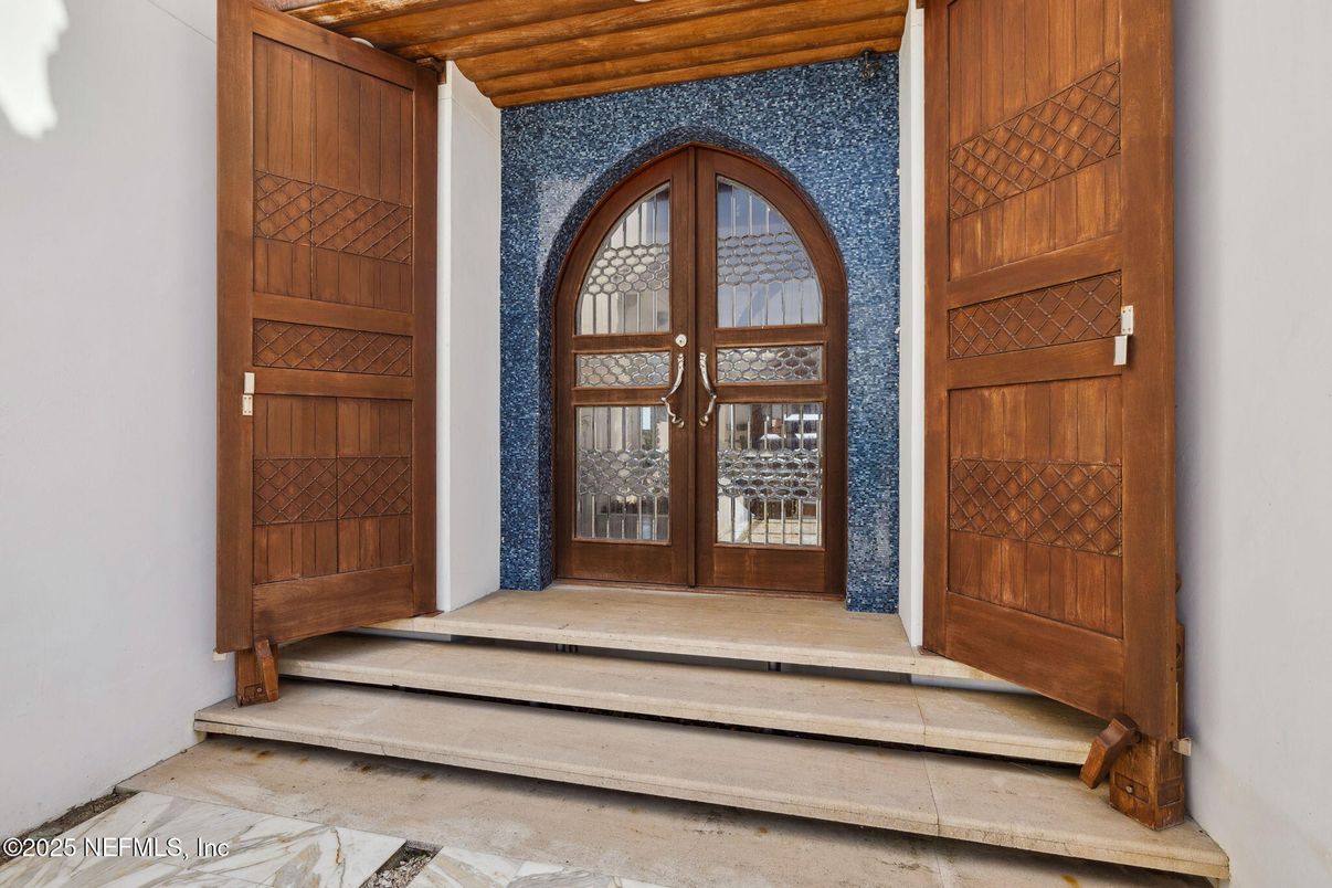Interior, Wooden Ceilings