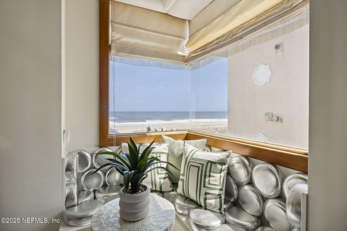 Interior, Water