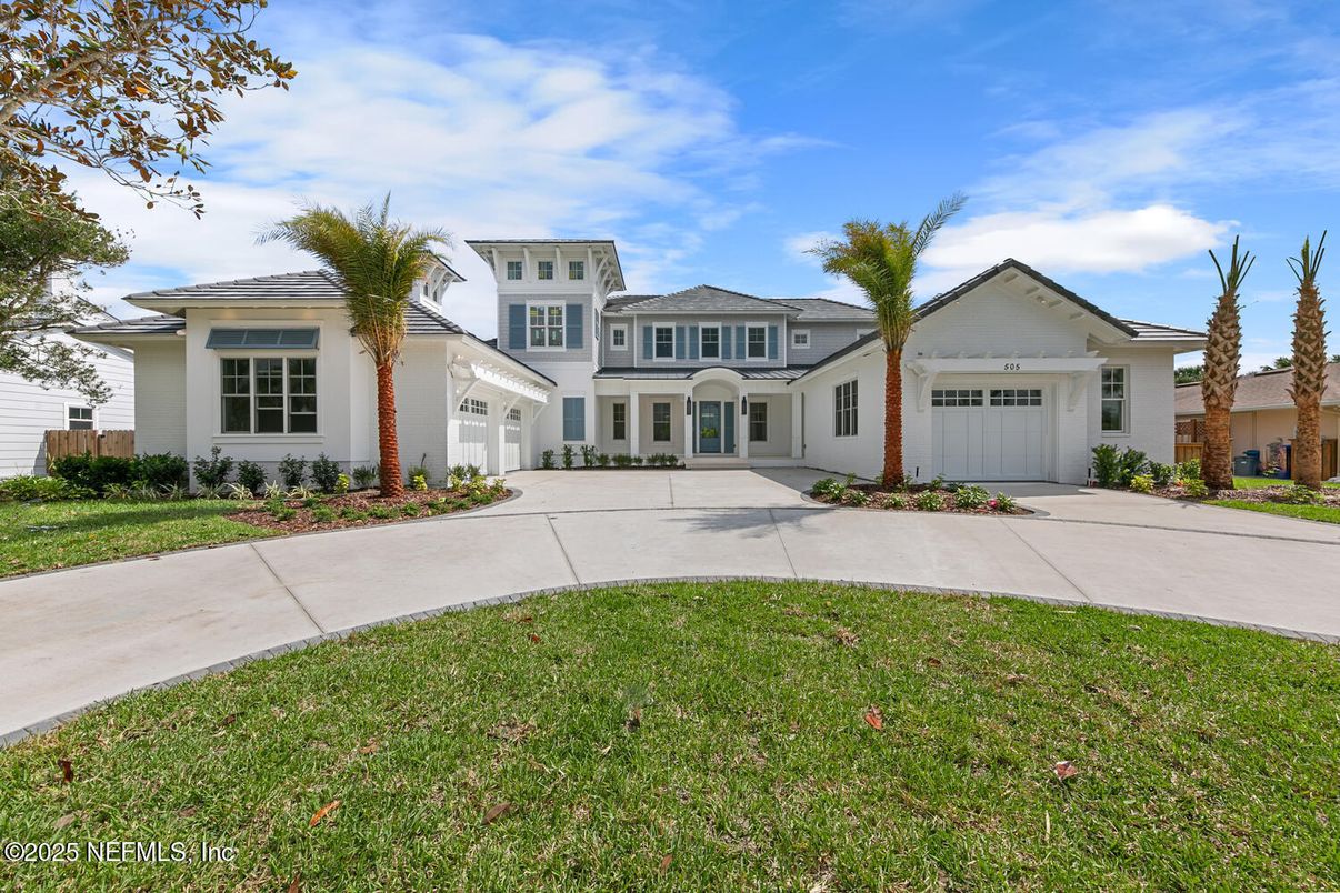 Attached, Backyard, Exterior, Facade, Farmhouse