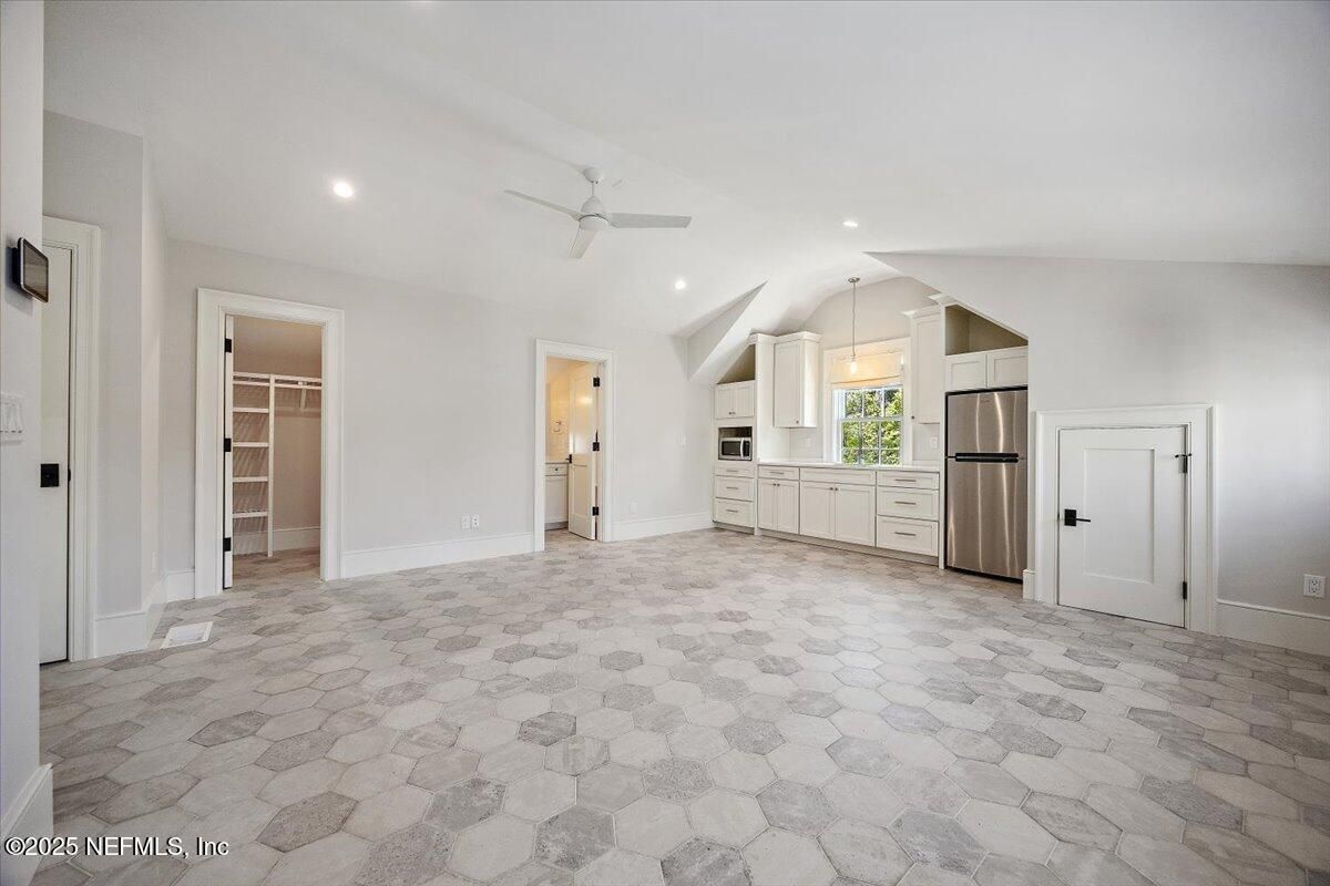 Empty room, Interior, Kitchen, Recessed Lighting, Stainless Steel Appliances