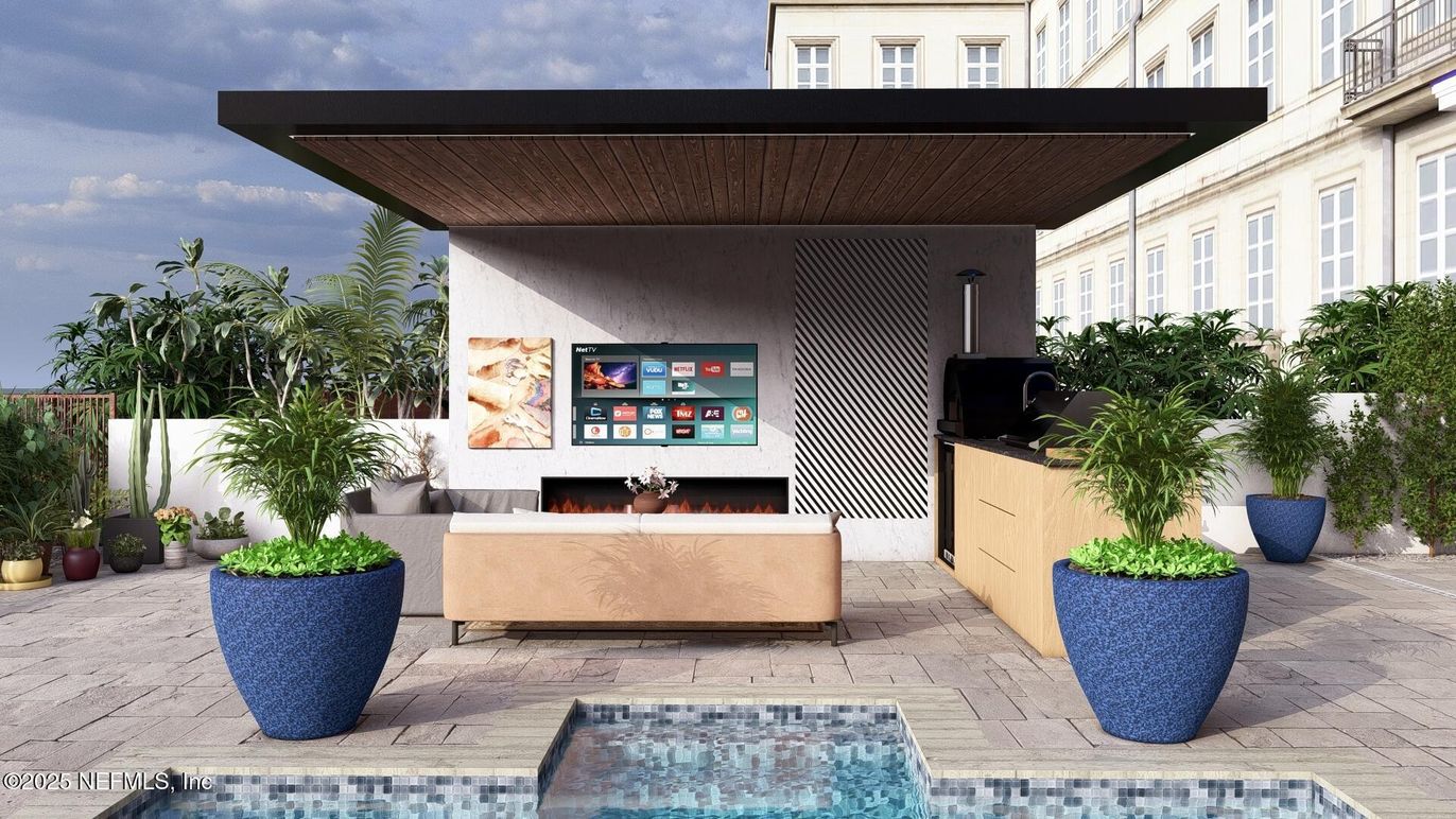 Exterior, Fireplace, Pool