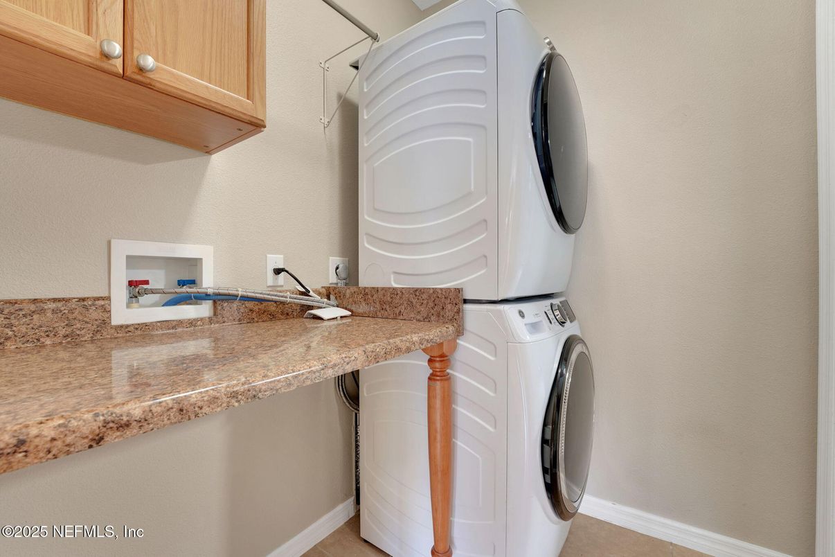 Interior, Washer