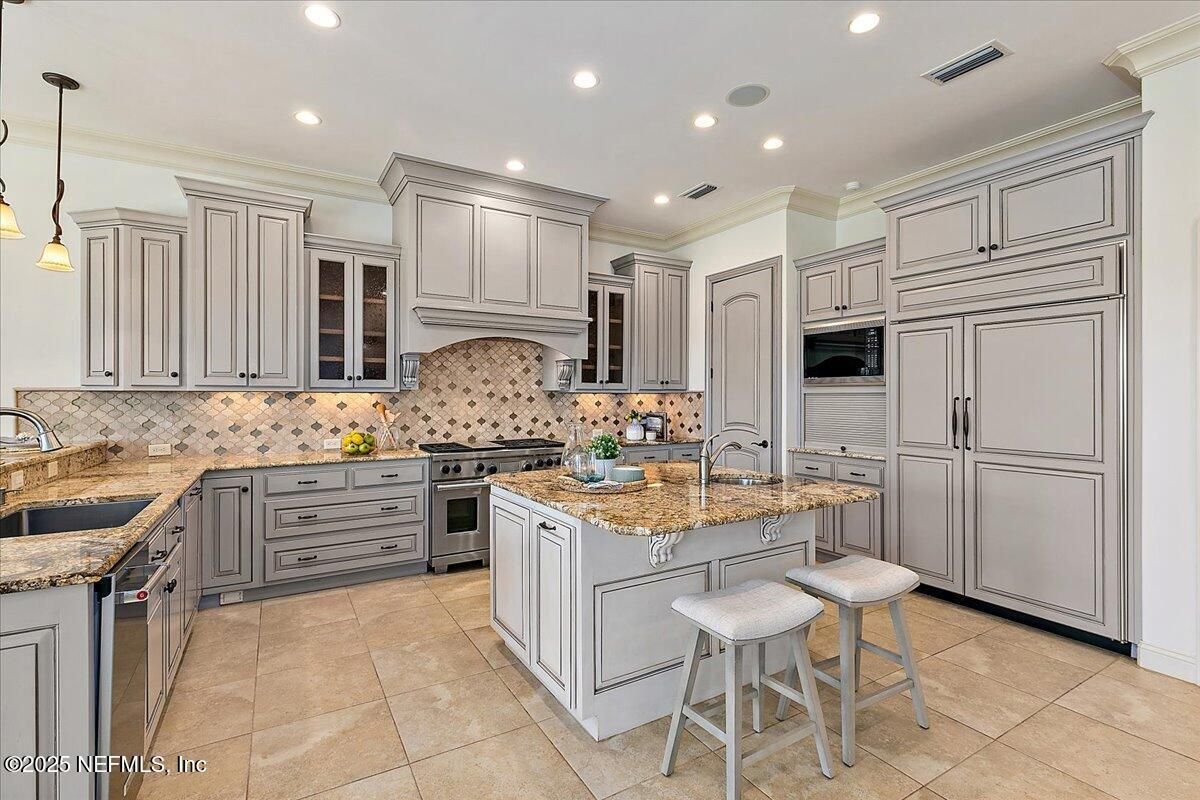 Interior, Kitchen, Pendant Lights, Recessed Lighting, Stainless Steel Appliances