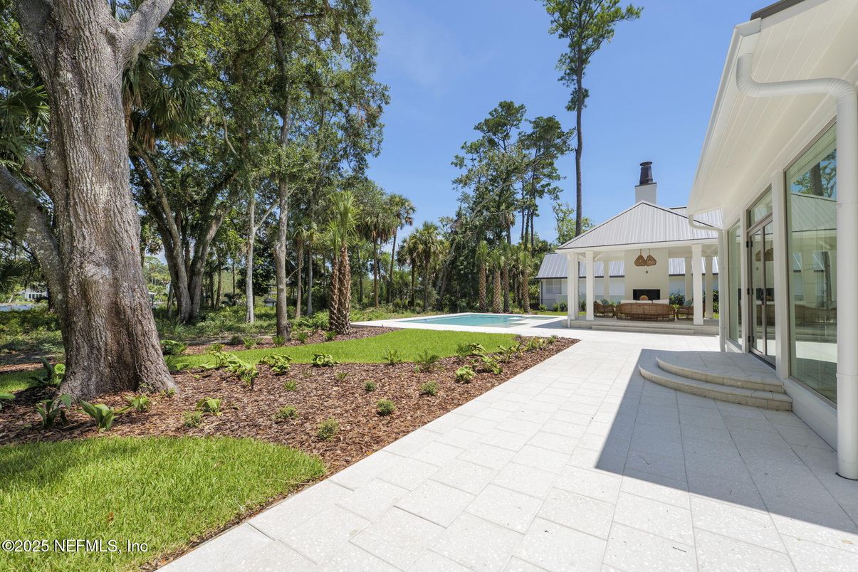 Backyard, Exterior, Pool