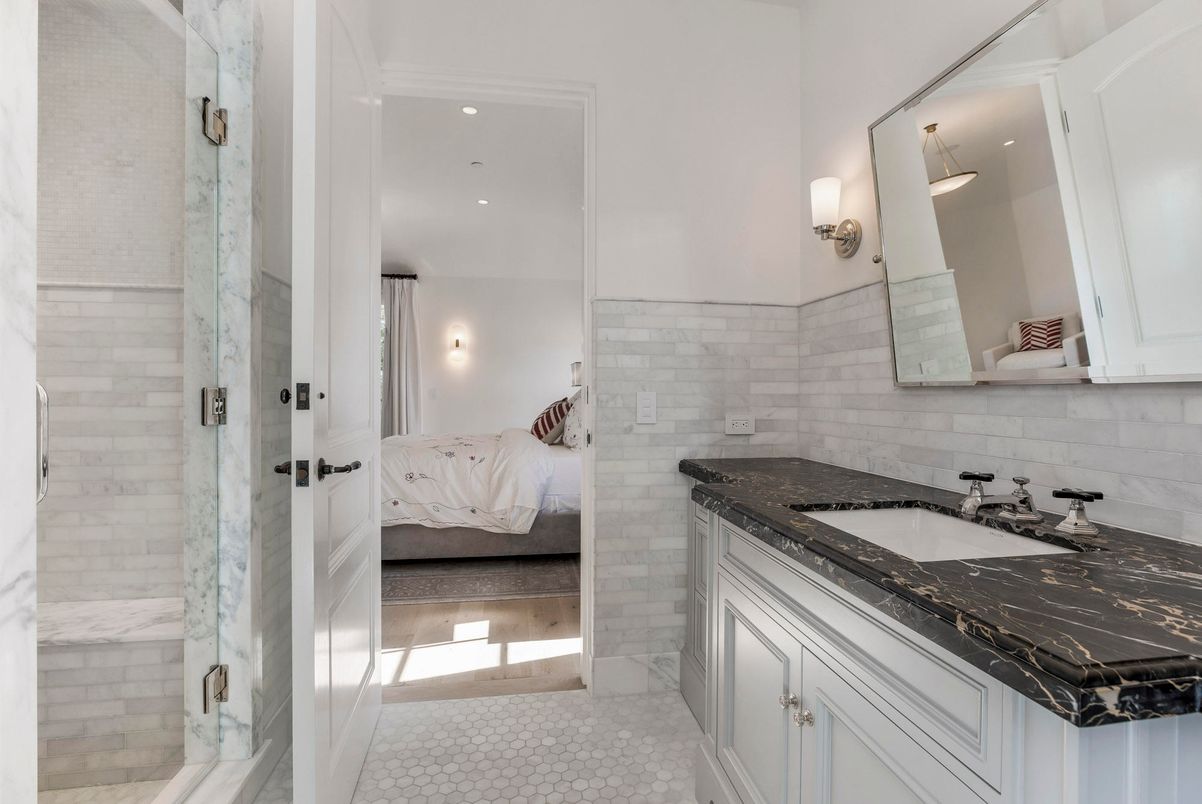 Bathroom, Bedroom, Interior, Recessed Lighting