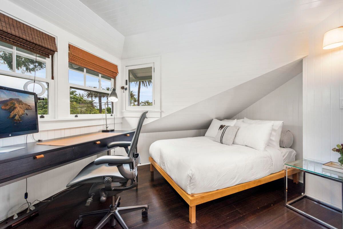 Bedroom, Home Office, Interior, Wood Texture Flooring