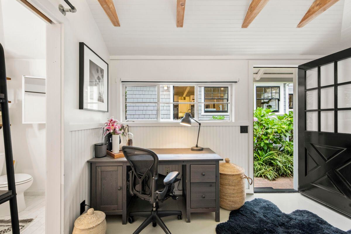 Home Office, Interior, Wooden Beams