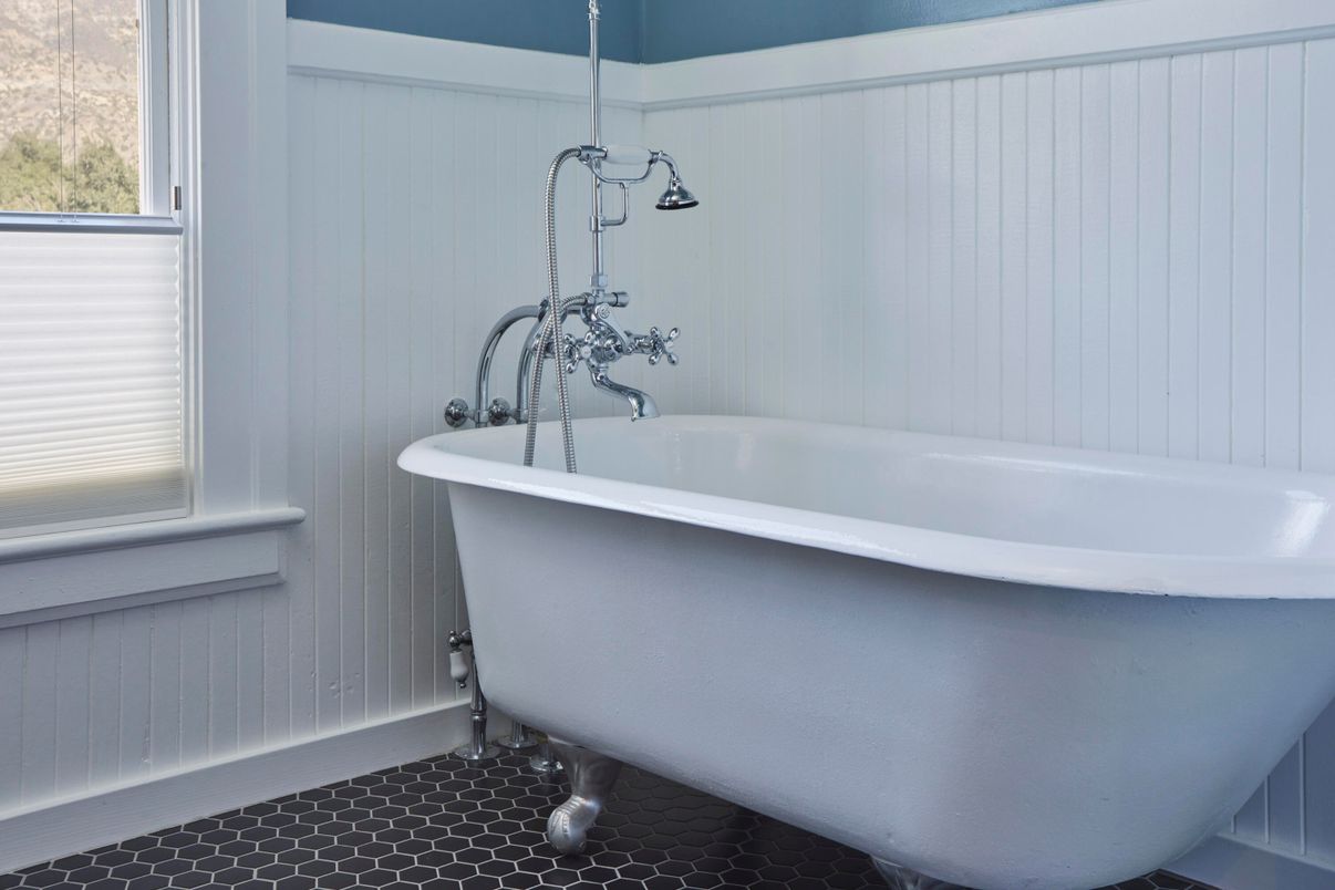 Bathroom, Free Standing Baths, Interior