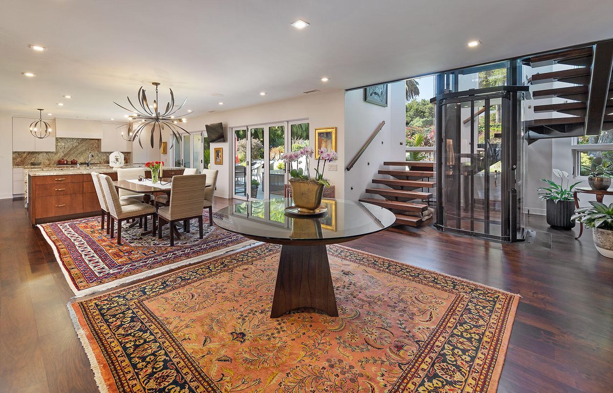 Dining room, Interior, Kitchen, Pendant Lights, Recessed Lighting, Wood Texture Flooring