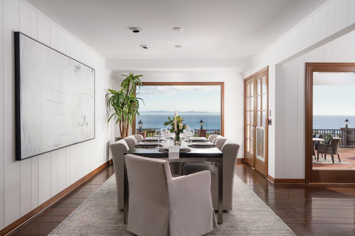 Dining room, Interior, Recessed Lighting, Water, Wood Texture Flooring