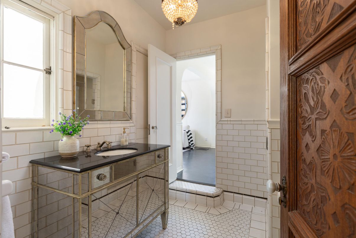Bathroom, Chandelier, Interior